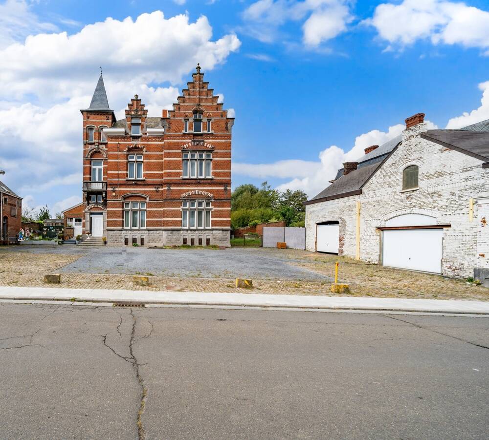 Maison à vendre à Seneffe 7180 375000.00€ 5 chambres 474.00m² - annonce 567603