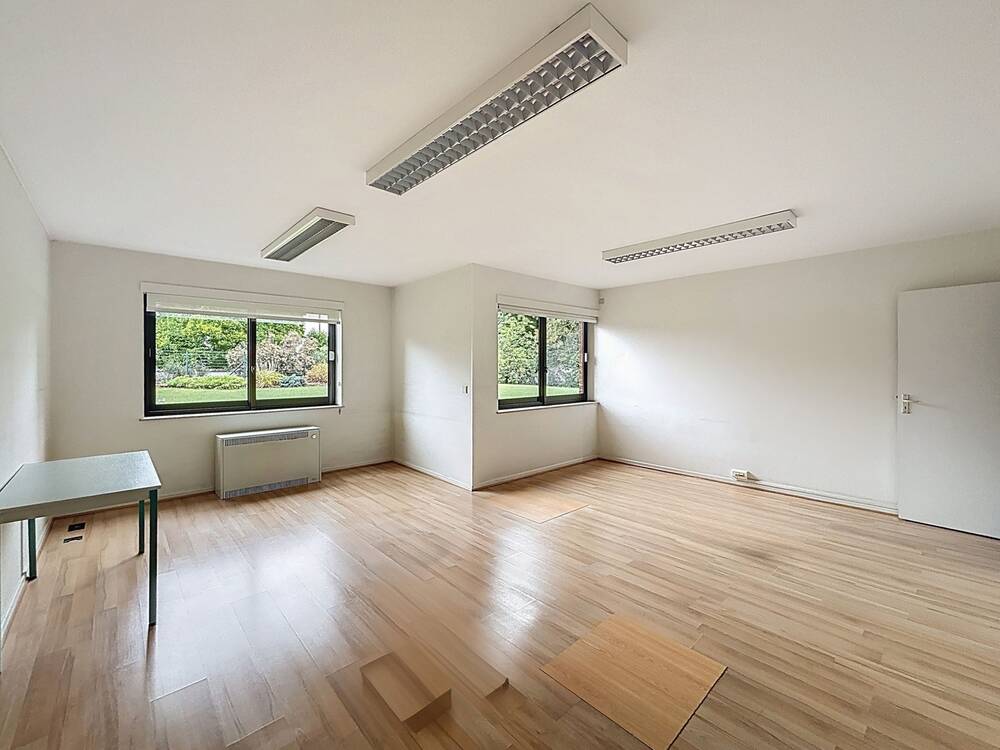 Commerce à vendre à Mons 7000 199000.00€  chambres 115.00m² - annonce 568384