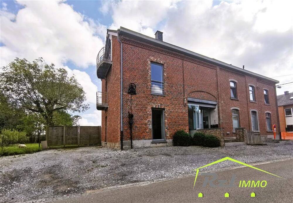 Appartement à louer à Nalinnes 6120 1000.00€ 2 chambres 100.00m² - annonce 568021