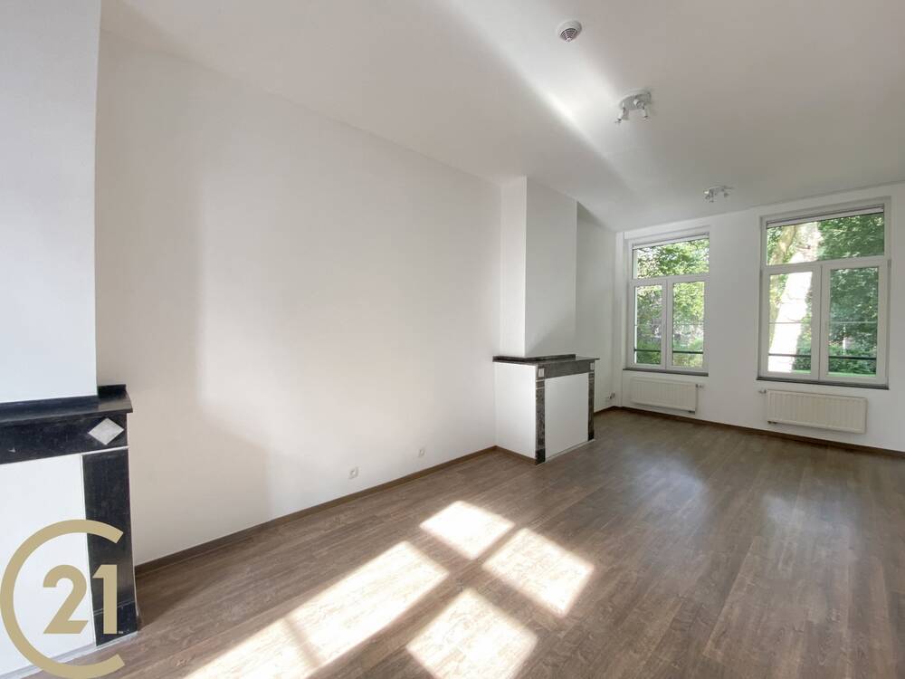Appartement à louer à Tournai 7500 600.00€ 1 chambres 57.00m² - annonce 568189
