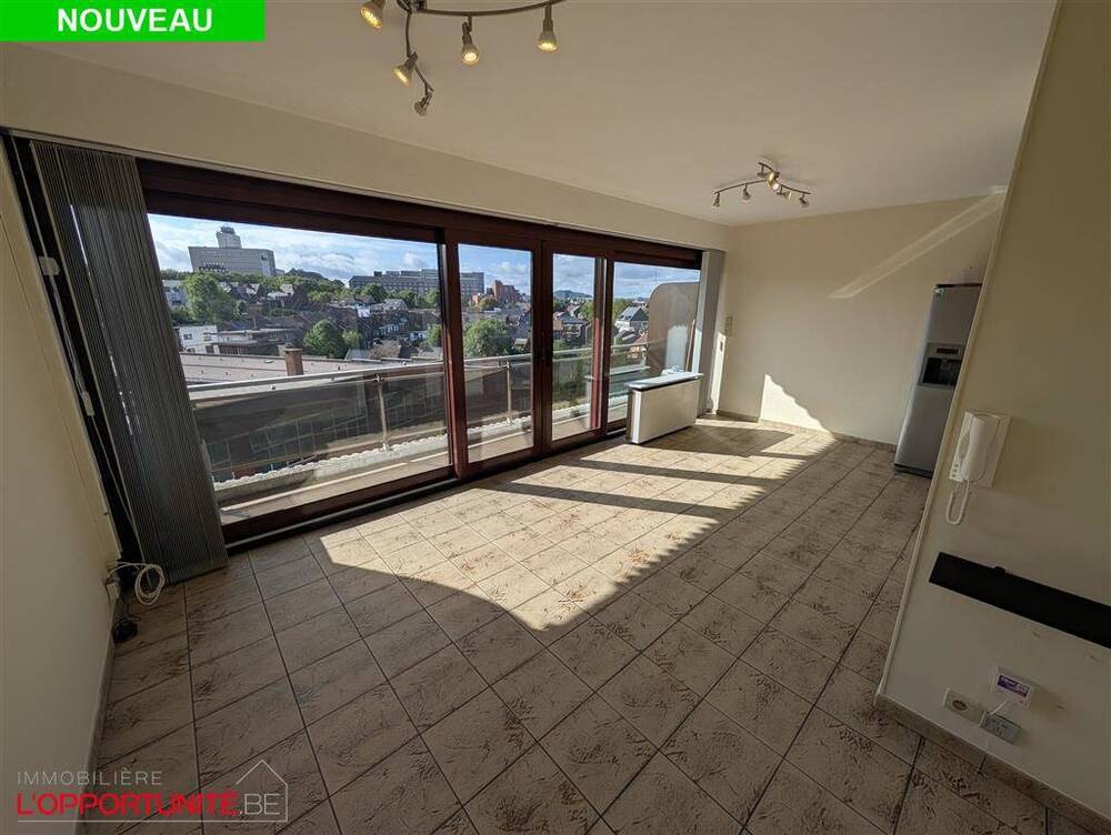 Studio à  à Charleroi 6000 550.00€  chambres 44.00m² - annonce 568572