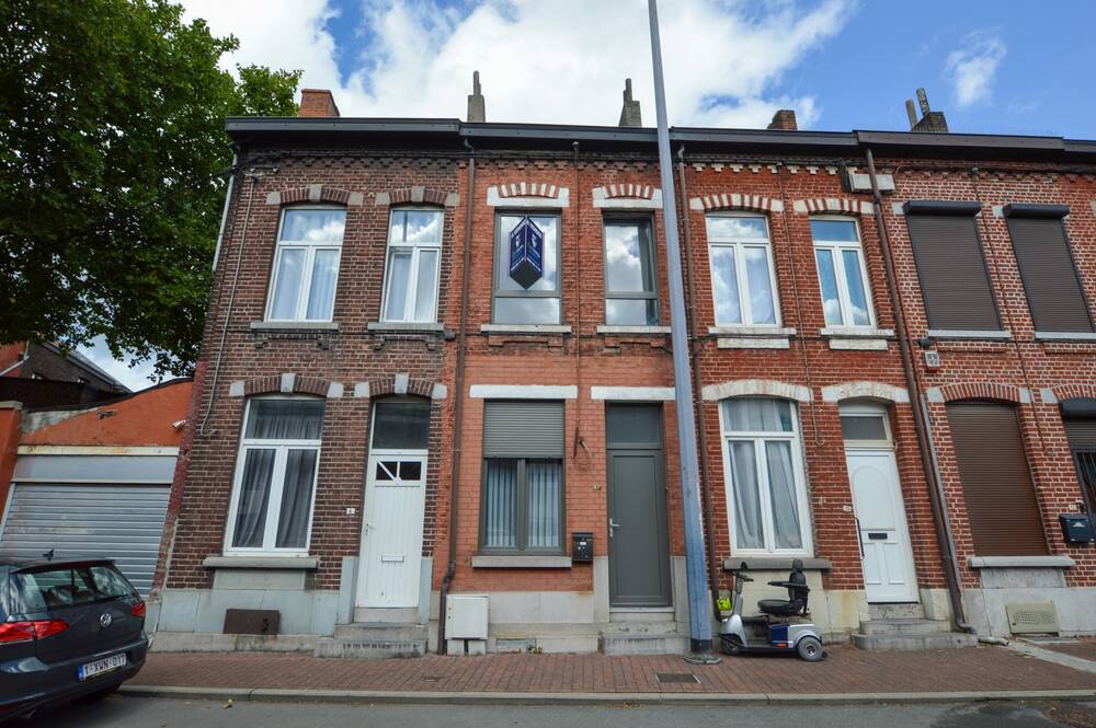 Maison à vendre à Charleroi 6000 139000.00€ 4 chambres 99.00m² - annonce 570261