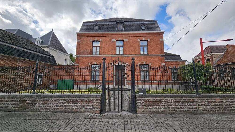 Maison à vendre à Roisin 7387 190000.00€ 3 chambres 337.00m² - annonce 570285