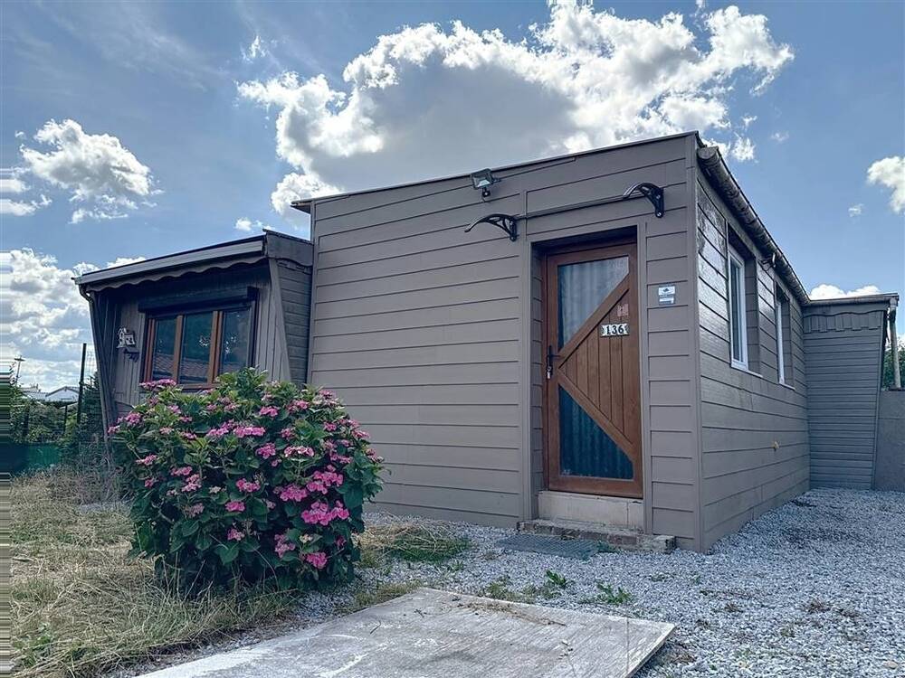 Bungalow à vendre à Froidchapelle 6440 65000.00€ 2 chambres 66.00m² - annonce 569496