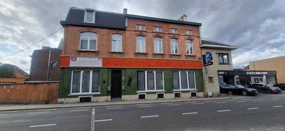 Maison de maître à vendre à Châtelet 6200 460000.00€ 5 chambres 390.00m² - annonce 570623