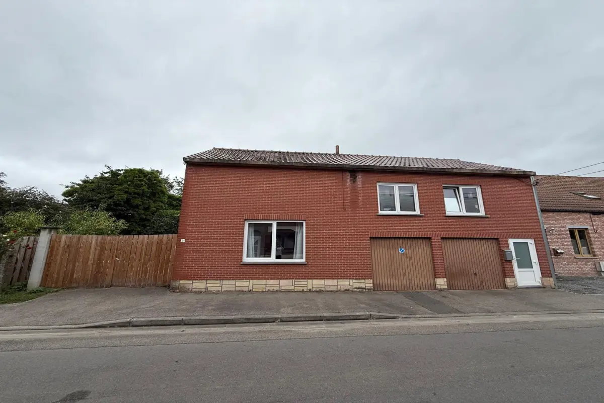 Maison à vendre à Ghlin 7011 300000.00€ 4 chambres m² - annonce 570734