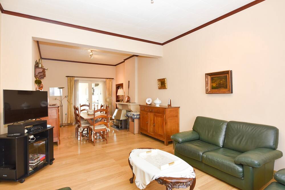 Maison à vendre à Haine-Saint-Pierre 7100 139000.00€ 3 chambres 204.00m² - annonce 571878