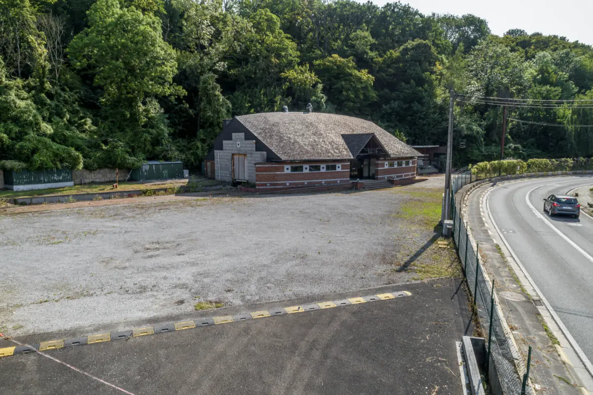 Terrain à vendre à Bouffioulx 6200 248000.00€  chambres m² - annonce 572838