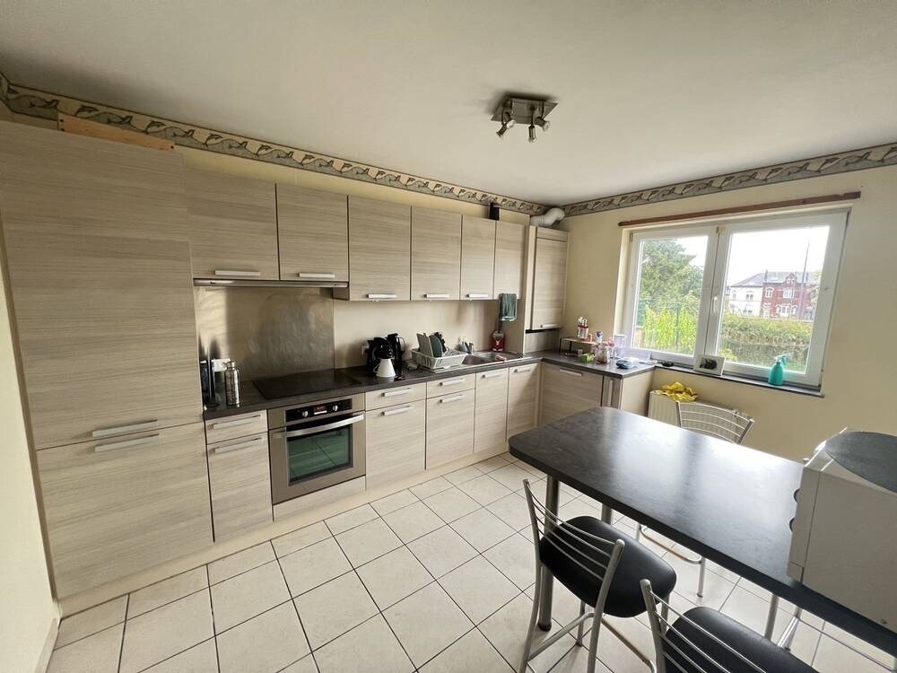 Appartement à vendre à Charleroi 6000 120000.00€ 1 chambres 67.00m² - annonce 572496