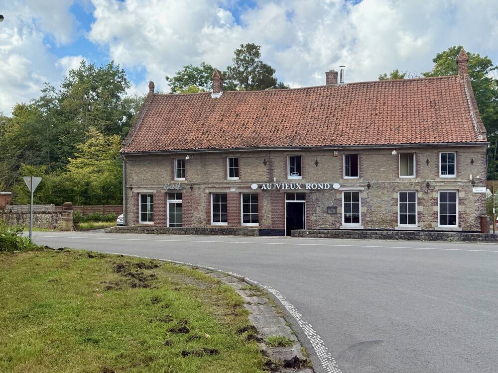 Commerce à vendre à Ville-Pommeroeul 7322 550000.00€  chambres 500.00m² - annonce 572665