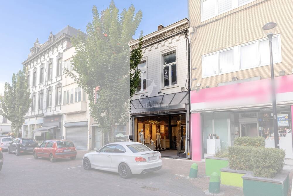 Commerce à  à La Louvière 7100 169999.00€  chambres 172.00m² - annonce 572495