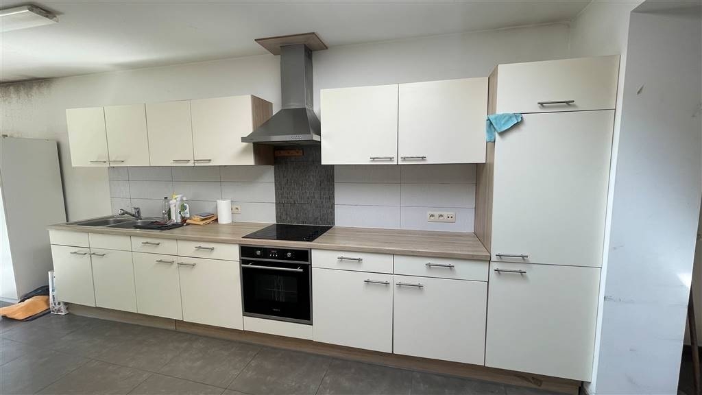 Maison à vendre à Dampremy 6020 115000.00€ 2 chambres 118.00m² - annonce 573813