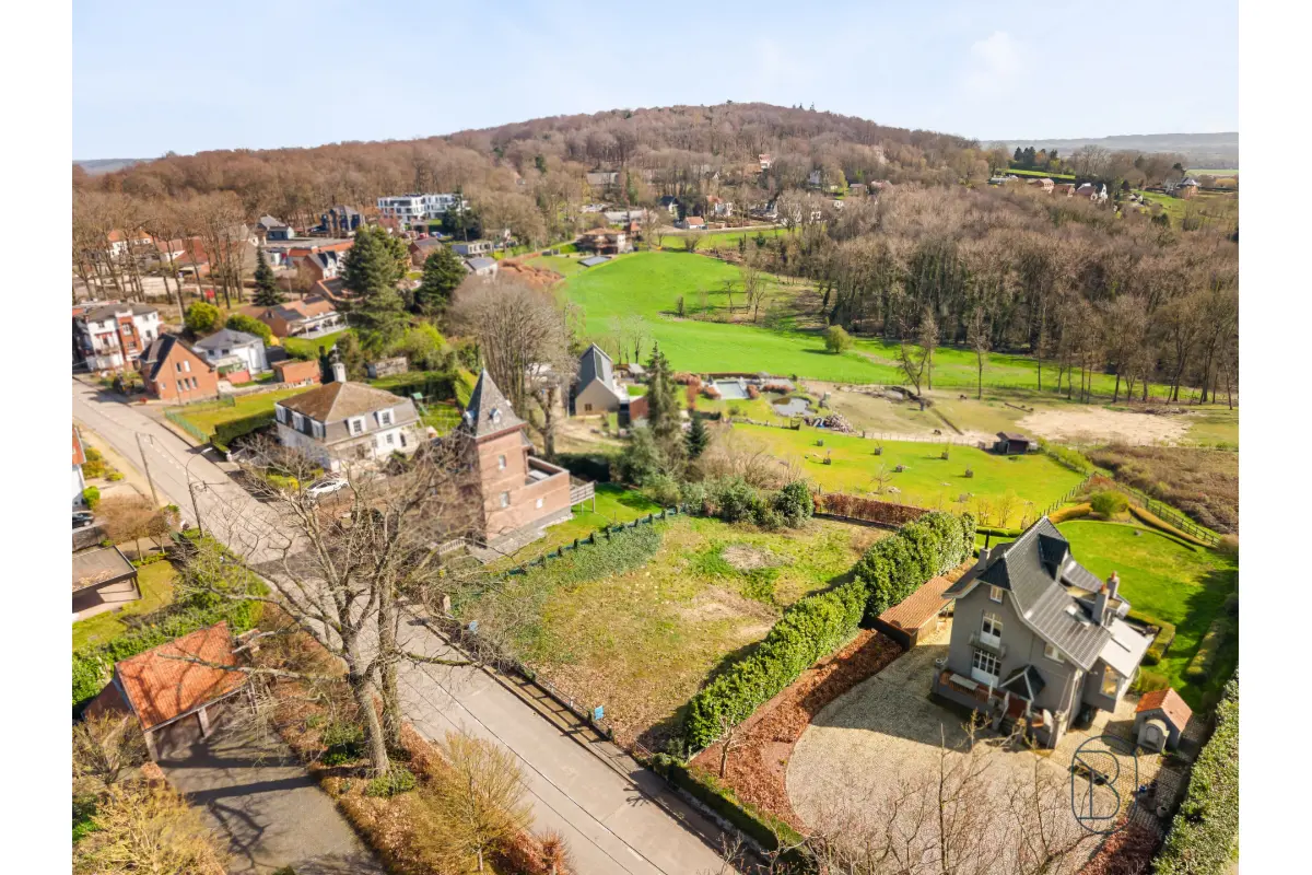 Terrain à vendre à Mont-de-l'Enclus 7750 270000.00€  chambres m² - annonce 654303