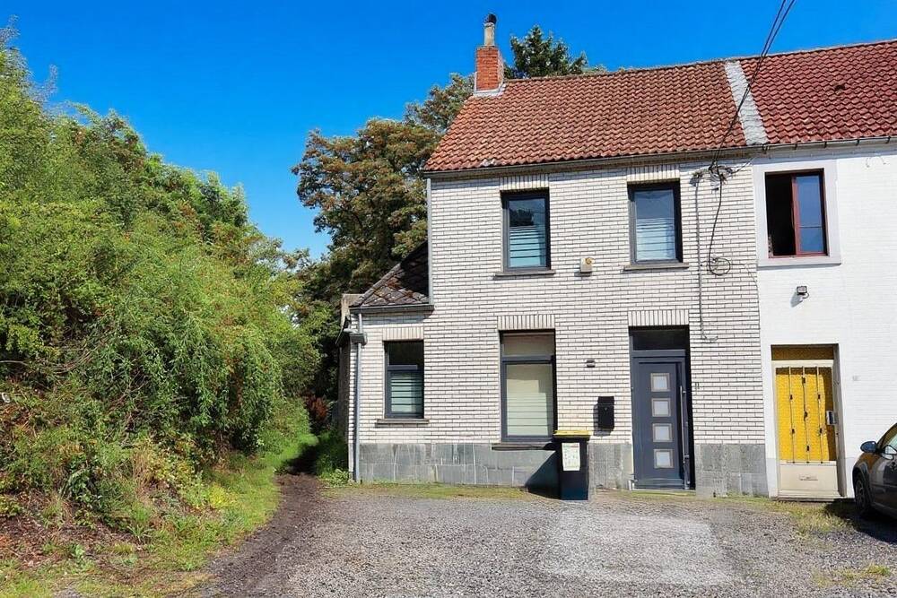 Maison à vendre à Ghlin 7011 165000.00€ 2 chambres m² - annonce 574244