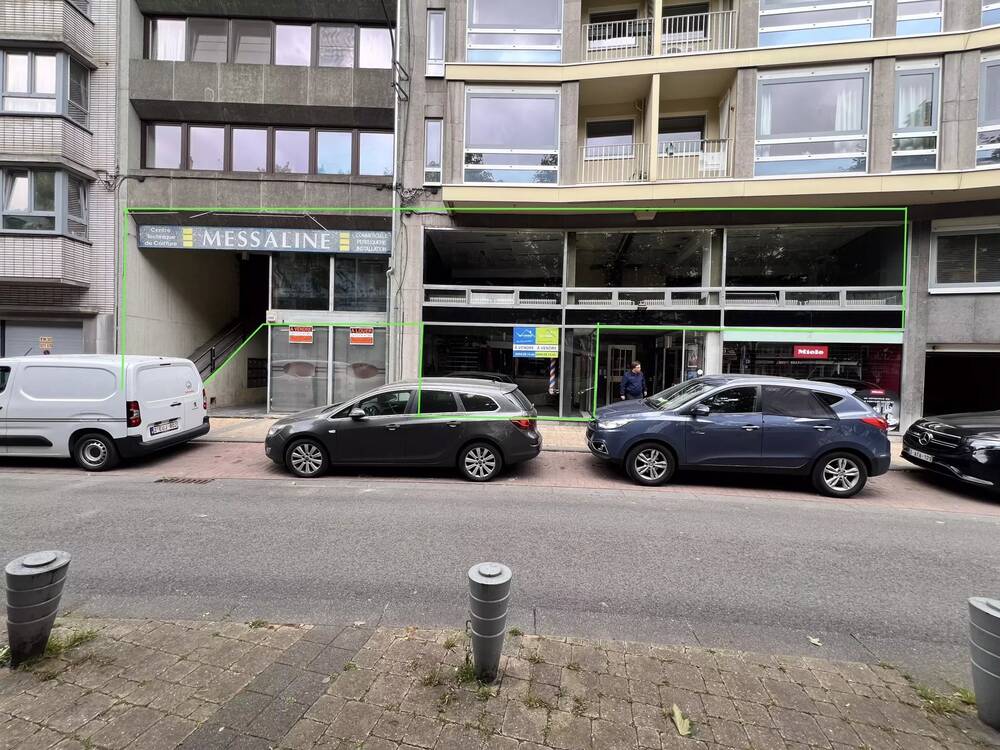 Commerce à vendre à Charleroi 6000 365000.00€ chambres 500.00m² - annonce 573171