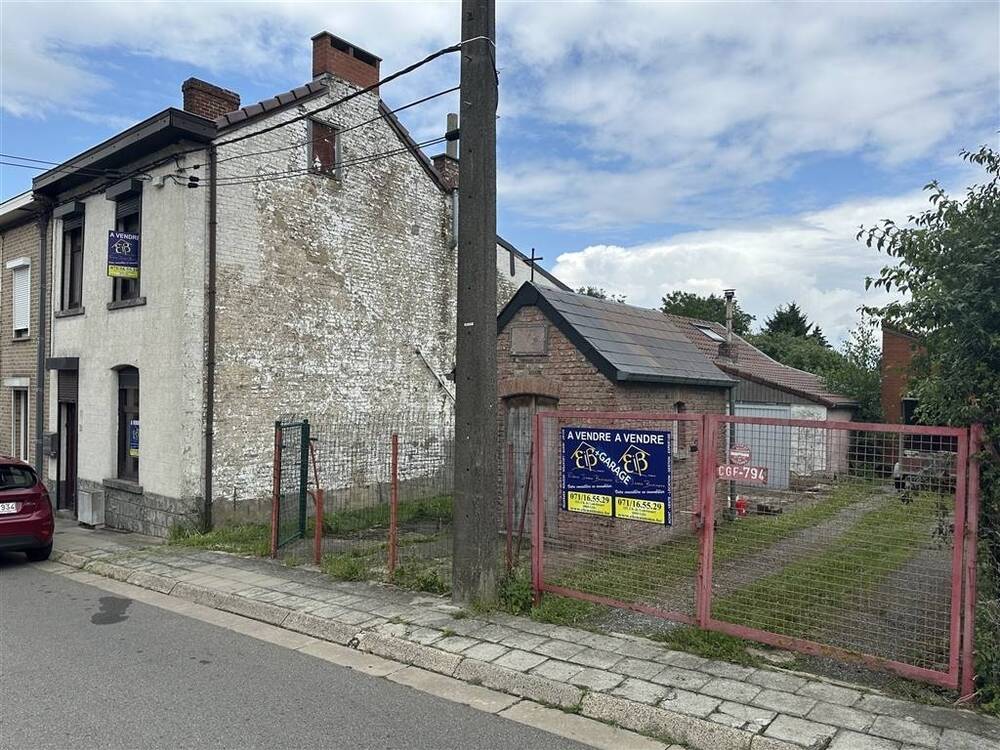 Maison à vendre à Châtelineau 6200 115000.00€ 2 chambres 100.00m² - annonce 573828