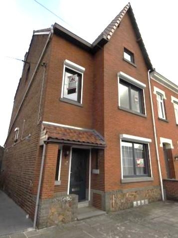 Maison à vendre à Houdeng-Goegnies 7110 250000.00€ 4 chambres m² - annonce 574210
