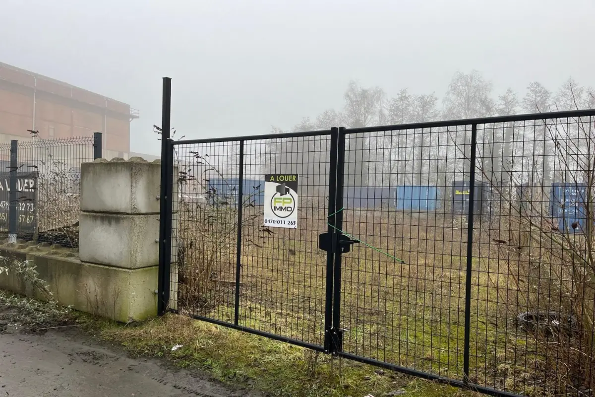 Commerce à  à Tertre 7333 225.00€  chambres m² - annonce 574394