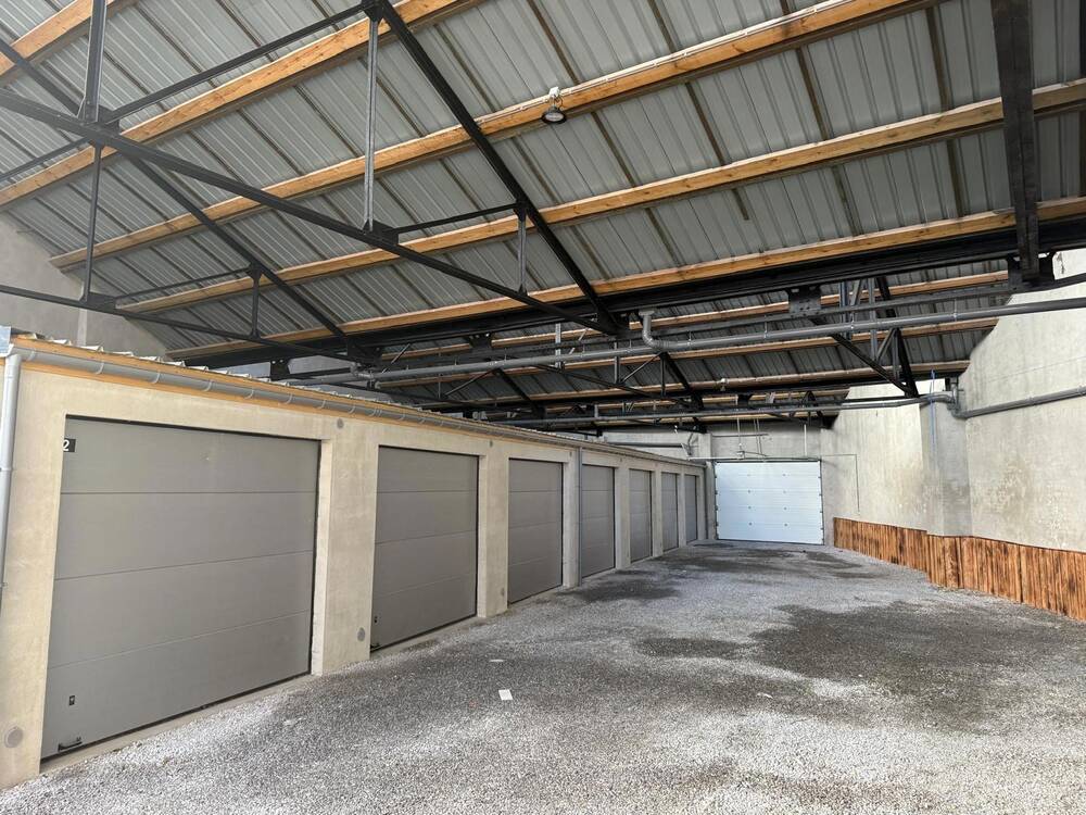 Immeuble de rapport - Immeuble à appartement à vendre à La Louvière 7100 520000.00€ chambres 842.00m² - annonce 574798