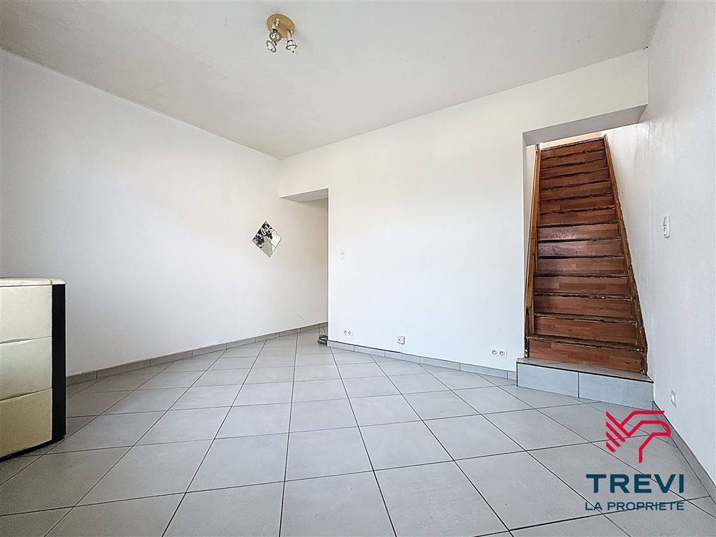 Maison à vendre à Mont-sur-Marchienne 6032 120000.00€ 2 chambres 96.00m² - annonce 575071