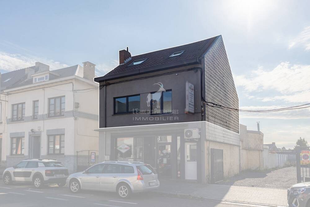 Appartement à  à Haine-Saint-Pierre 7100 920.00€ 2 chambres 130.00m² - annonce 575080