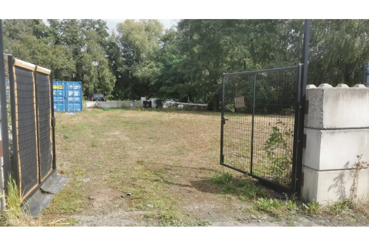 Parking / garage à louer à Tertre 7333 350.00€  chambres m² - annonce 574395