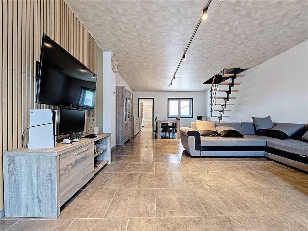 Maison à vendre à La Bouverie 7080 170000.00€ 3 chambres 159.00m² - annonce 575123