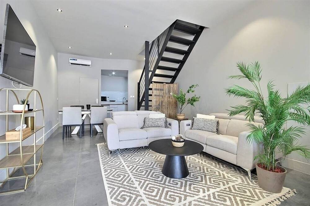 Commerce à  à Mouscron 7700 850.00€ 1 chambres 67.00m² - annonce 576378