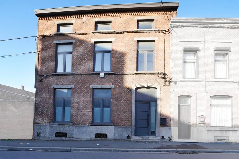 Maison à vendre à Gilly 6060 238000.00€ 6 chambres 270.00m² - annonce 576429