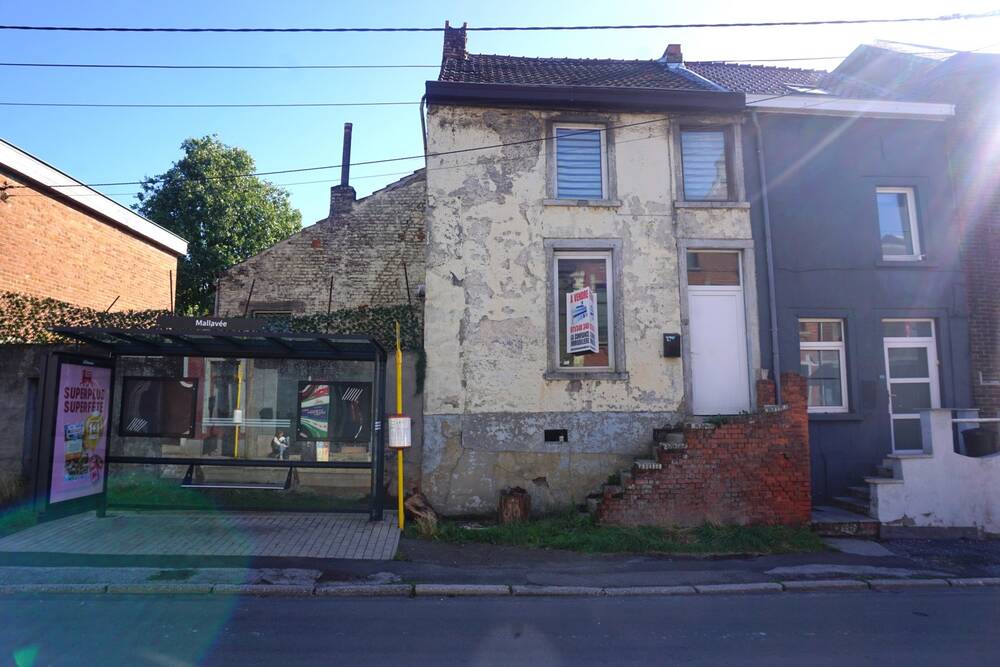 Maison à vendre à Jumet 6040 69900.00€ 3 chambres 109.00m² - annonce 575868