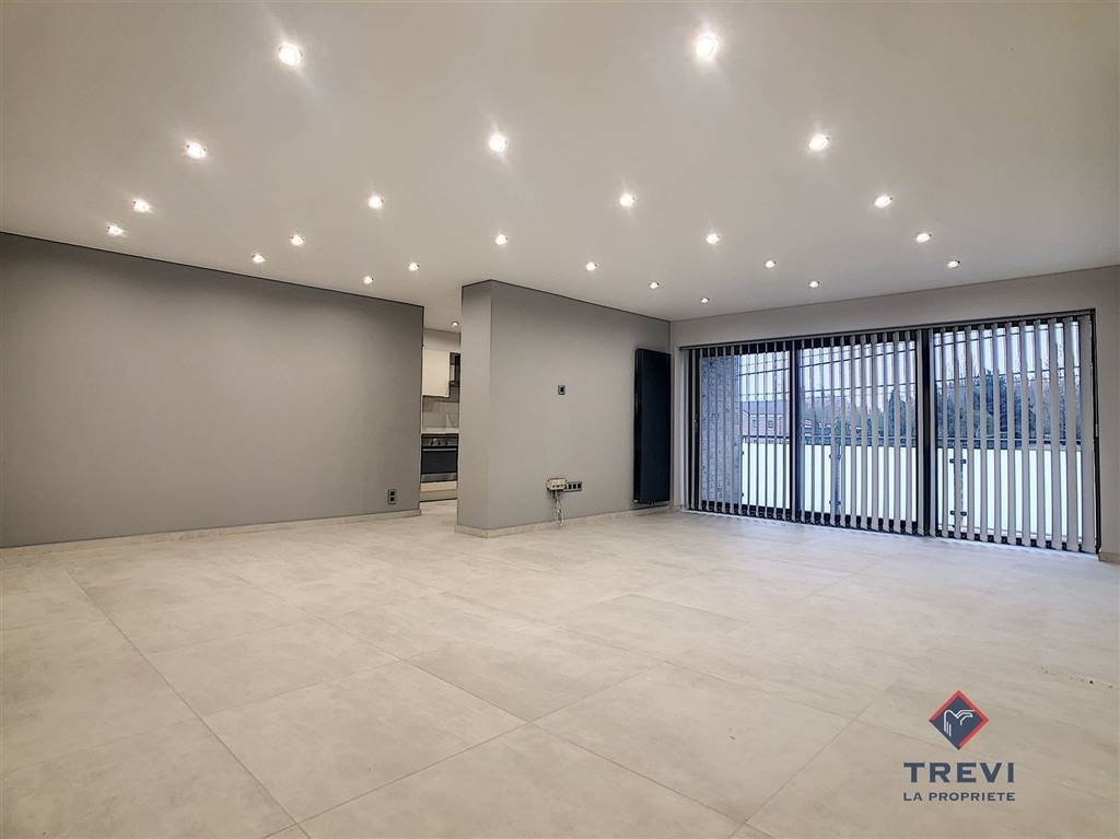 Appartement à louer à Trazegnies 6183 975.00€ 3 chambres 100.00m² - annonce 576400