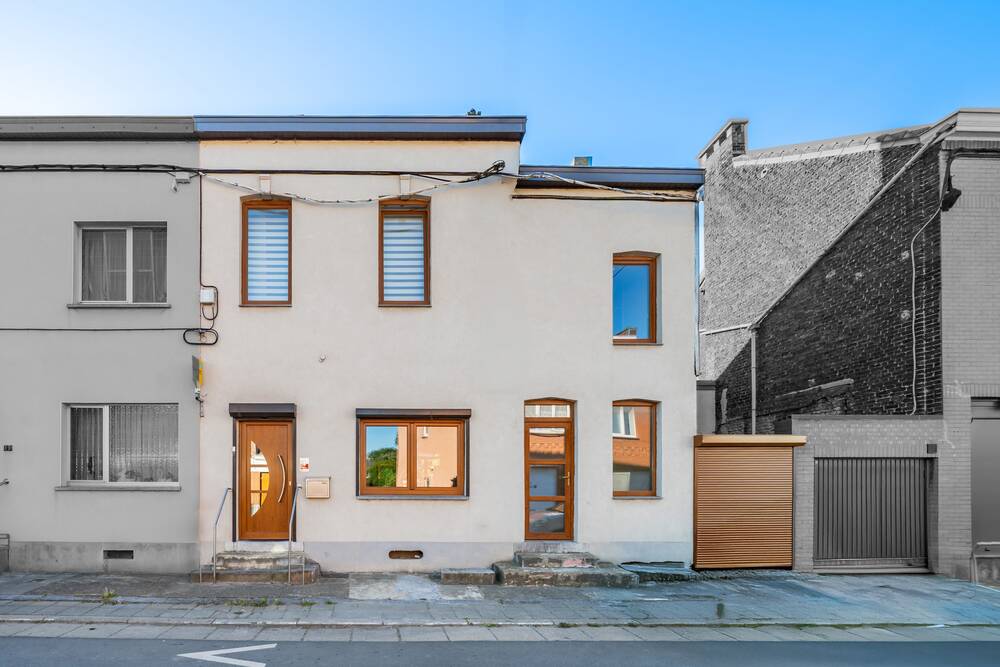 Maison à vendre à Mont-sur-Marchienne 6032 279000.00€ 5 chambres 219.00m² - annonce 577014