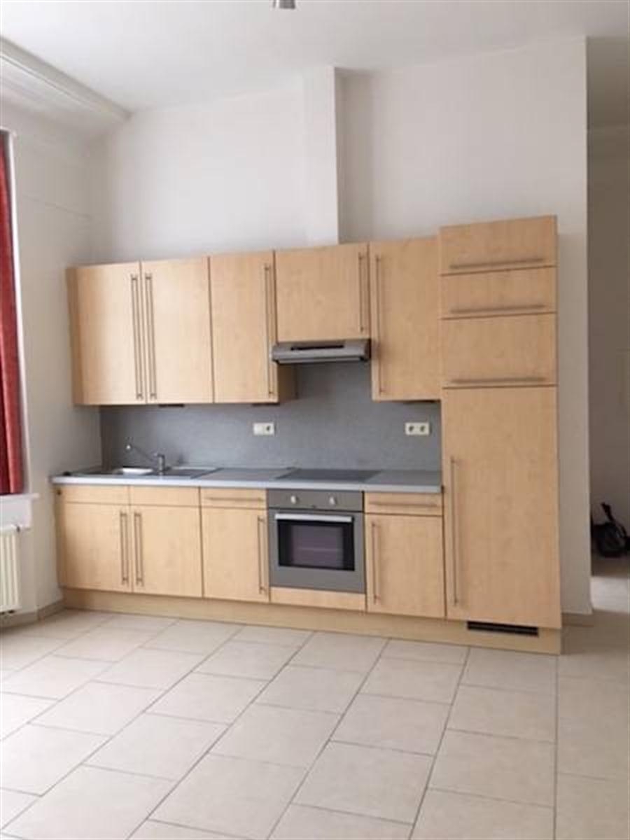 Appartement à louer à Marchienne-au-Pont 6030 610.00€ 1 chambres m² - annonce 577021