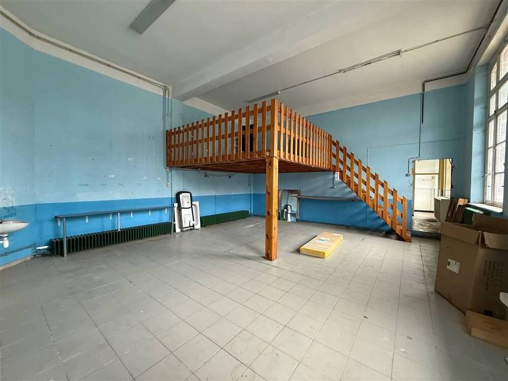 Commerce à  à Antoing 7640 175.00€  chambres 55.00m² - annonce 577175