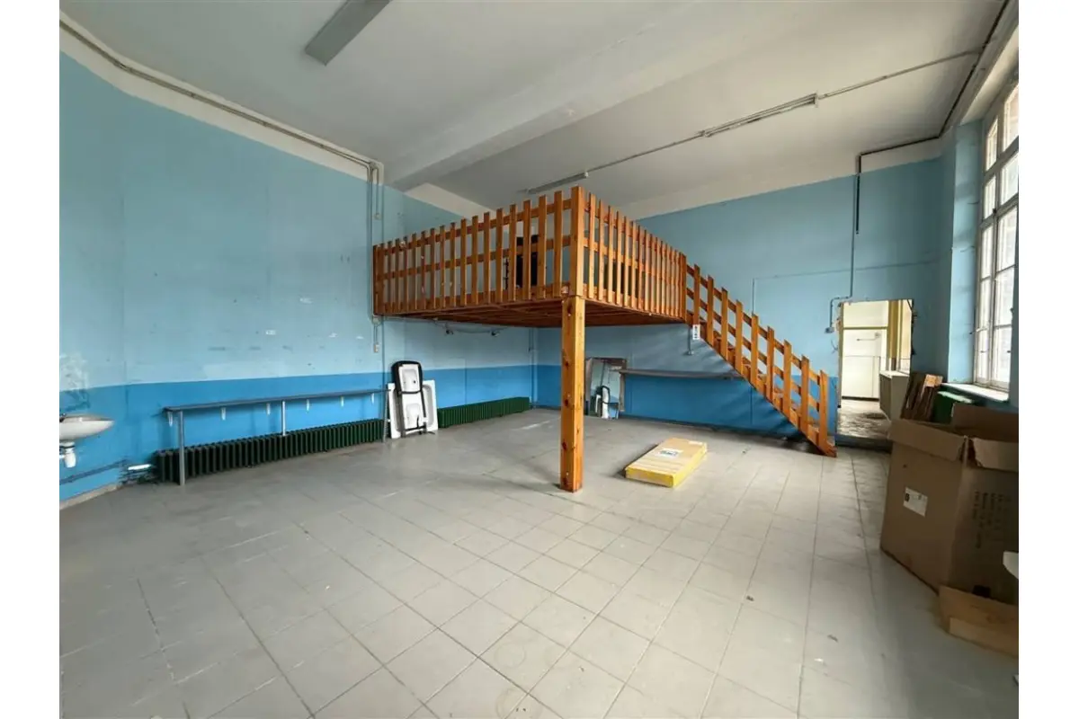 Commerce à louer à Antoing 7640 175.00€  chambres 55.00m² - annonce 577175