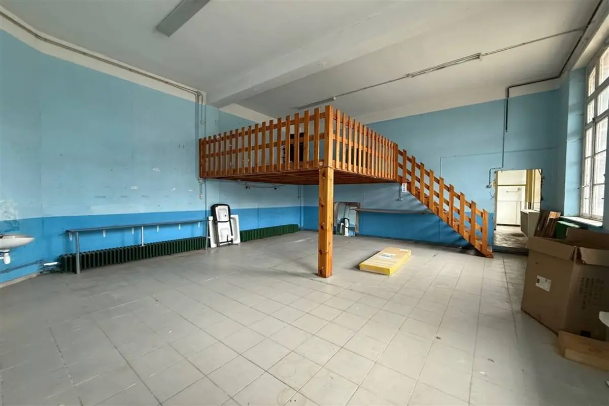 Commerce à louer à Antoing 7640 175.00€ chambres 55.00m² - annonce 577175