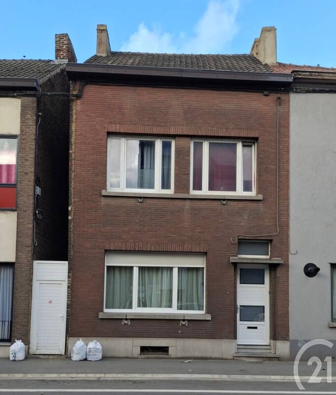 Maison à vendre à Gilly 6060 159000.00€ 5 chambres 184.00m² - annonce 577521