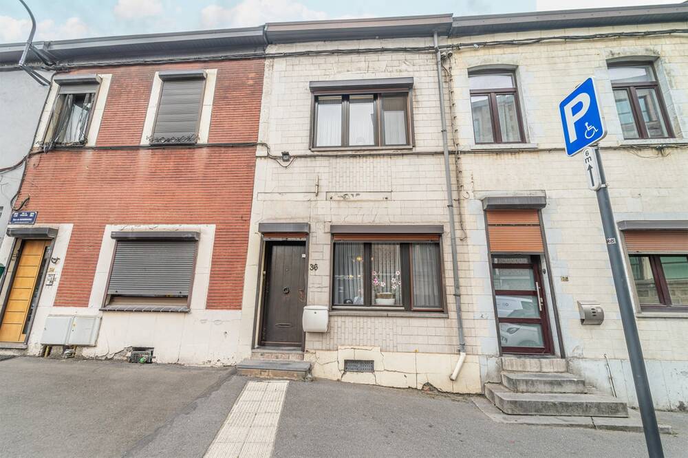 Maison à  à Charleroi 6000 118000.00€ 2 chambres 88.00m² - annonce 577877