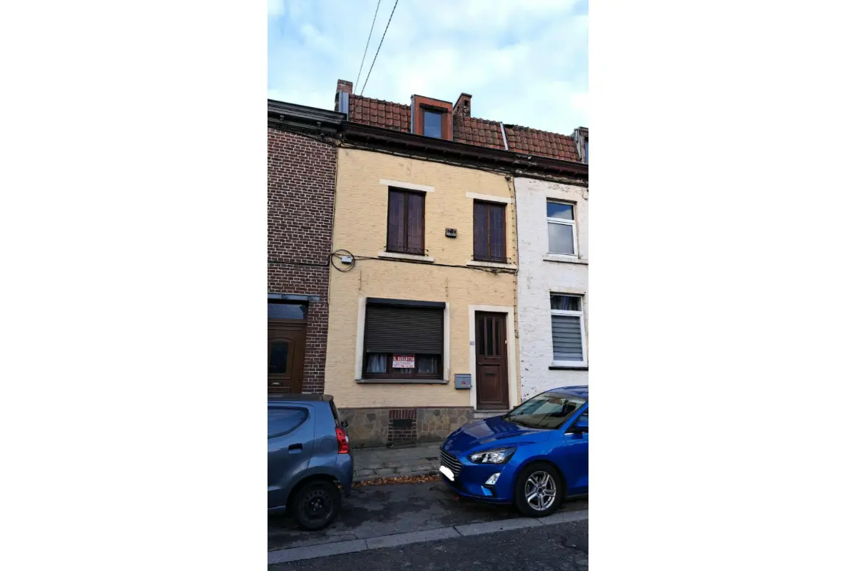 Maison à vendre à Monceau-sur-Sambre 6031 85000.00€ 2 chambres m² - annonce 579081