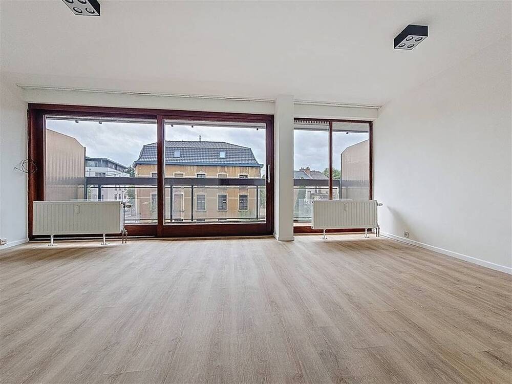Appartement à vendre à Mons 7000 95000.00€ 1 chambres 46.00m² - annonce 578978