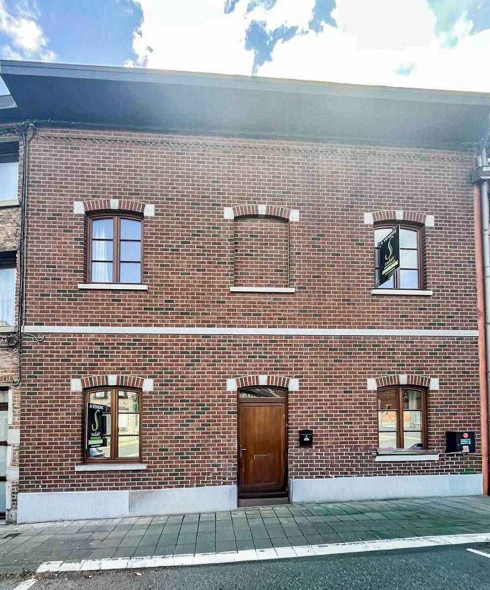 Maison à vendre à Binche 7130 195000.00€ 3 chambres 150.00m² - annonce 578317