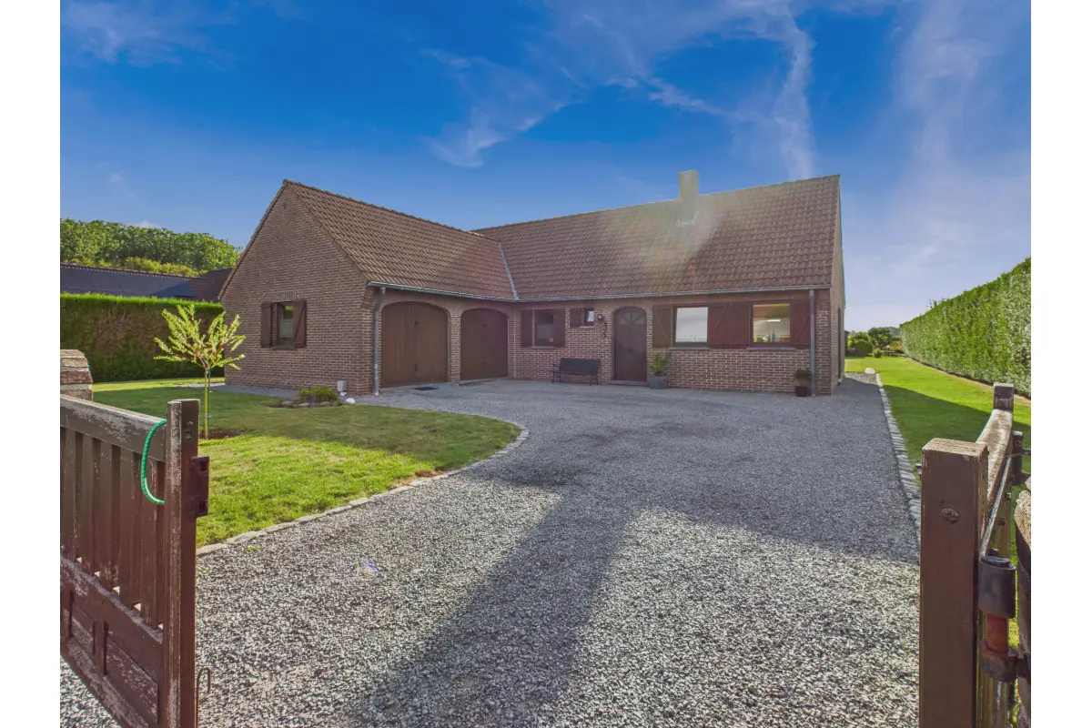 Maison à vendre à Marquain 7522 0.00€ 3 chambres 129.00m² - annonce 633751