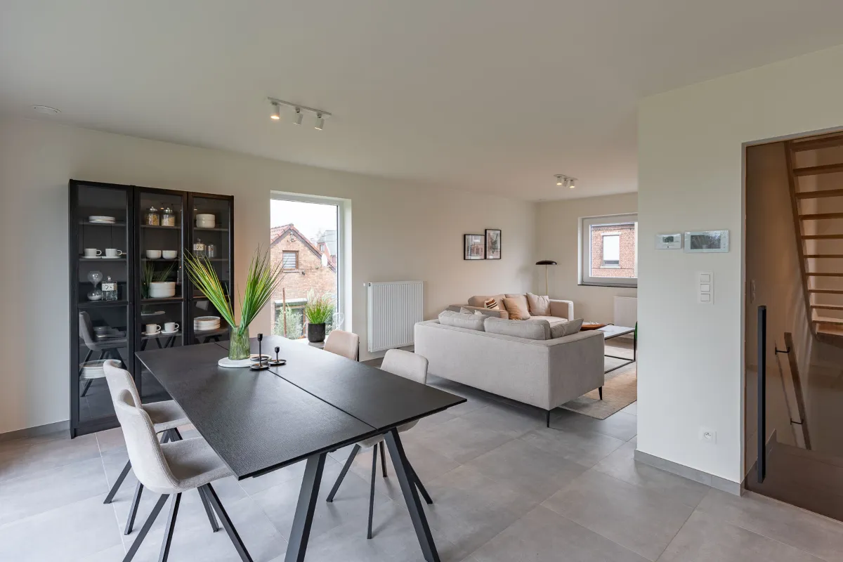 Maison à vendre à Bellecourt 7170 0.00€ 4 chambres 198.00m² - annonce 579533