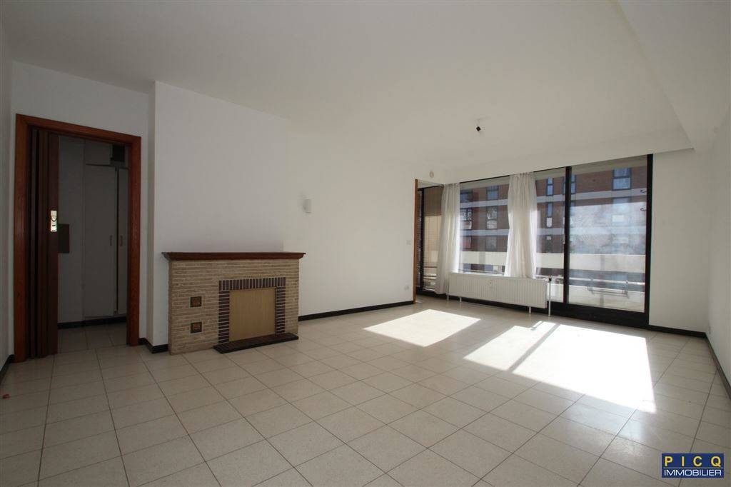 Appartement à  à Tournai 7500 660.00€ 2 chambres 70.00m² - annonce 582546