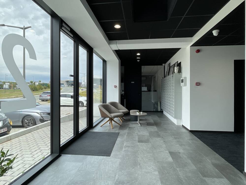 Commerce à louer à Jumet 6040 1200.00€  chambres m² - annonce 581109