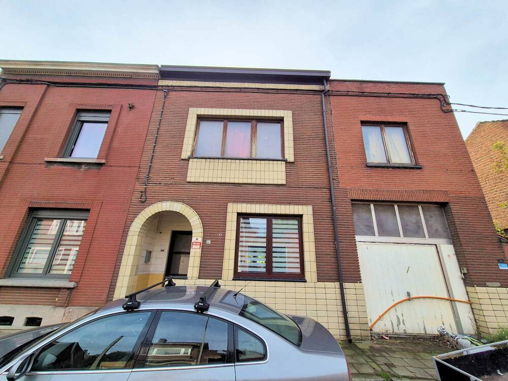 Maison à vendre à Châtelet 6200 135000.00€ 4 chambres 143.00m² - annonce 581580