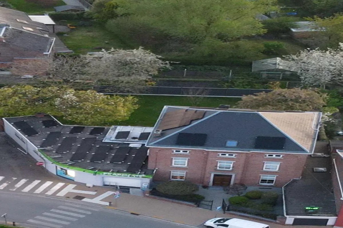 Immeuble mixte à vendre à Gouy-lez-Piéton 6181 600000.00€ 3 chambres m² - annonce 582225