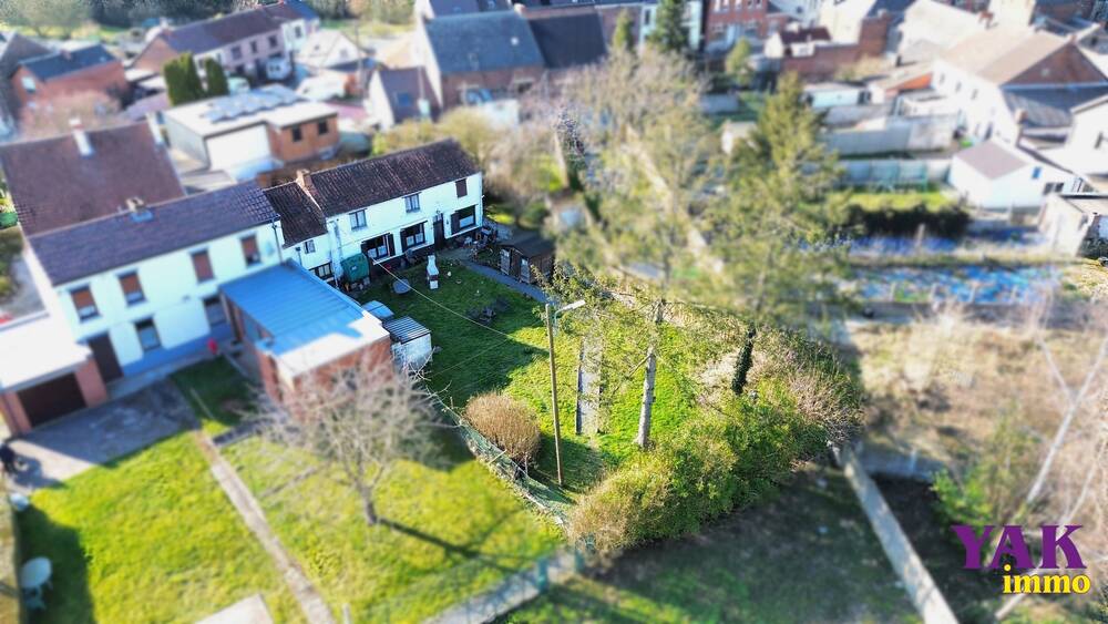 Maison à vendre à Leval-Trahegnies 7134 79000.00€ 3 chambres 95.00m² - annonce 581166