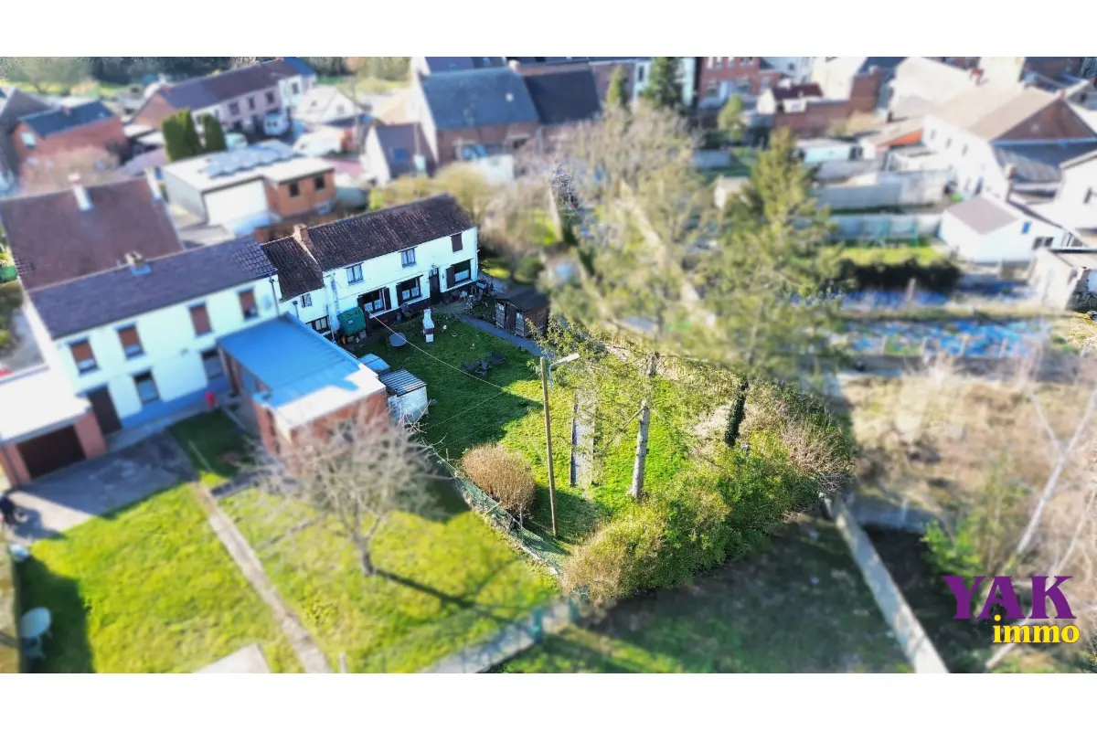 Maison à vendre à Leval-Trahegnies 7134 79000.00€ 3 chambres 95.00m² - annonce 581166