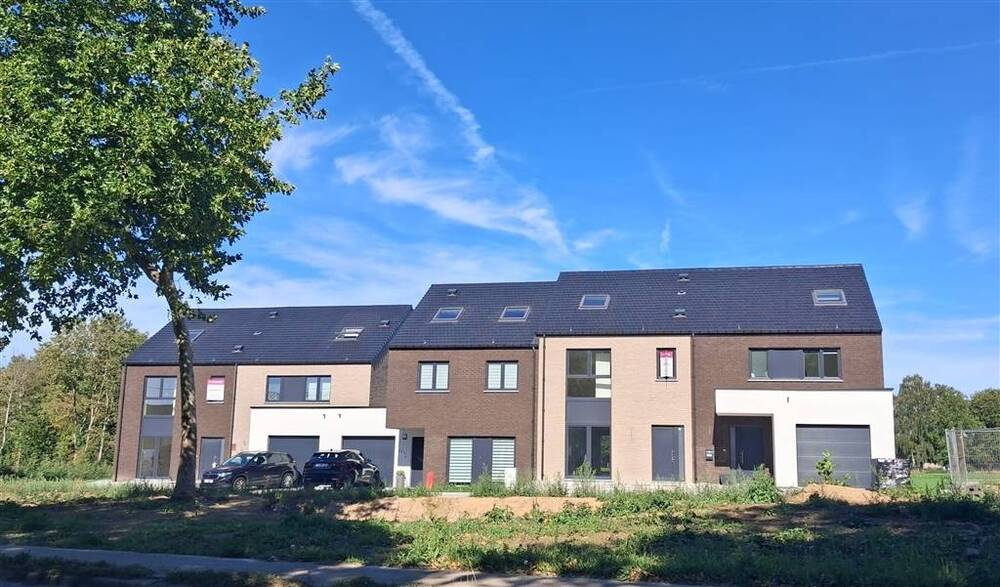 Maison à vendre à Saint-Symphorien 7030 359000.00€ 3 chambres 196.00m² - annonce 581458